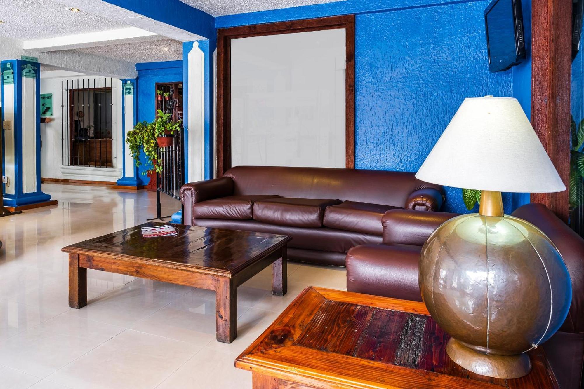 Capital O Hotel Central, Xalapa Ngoại thất bức ảnh