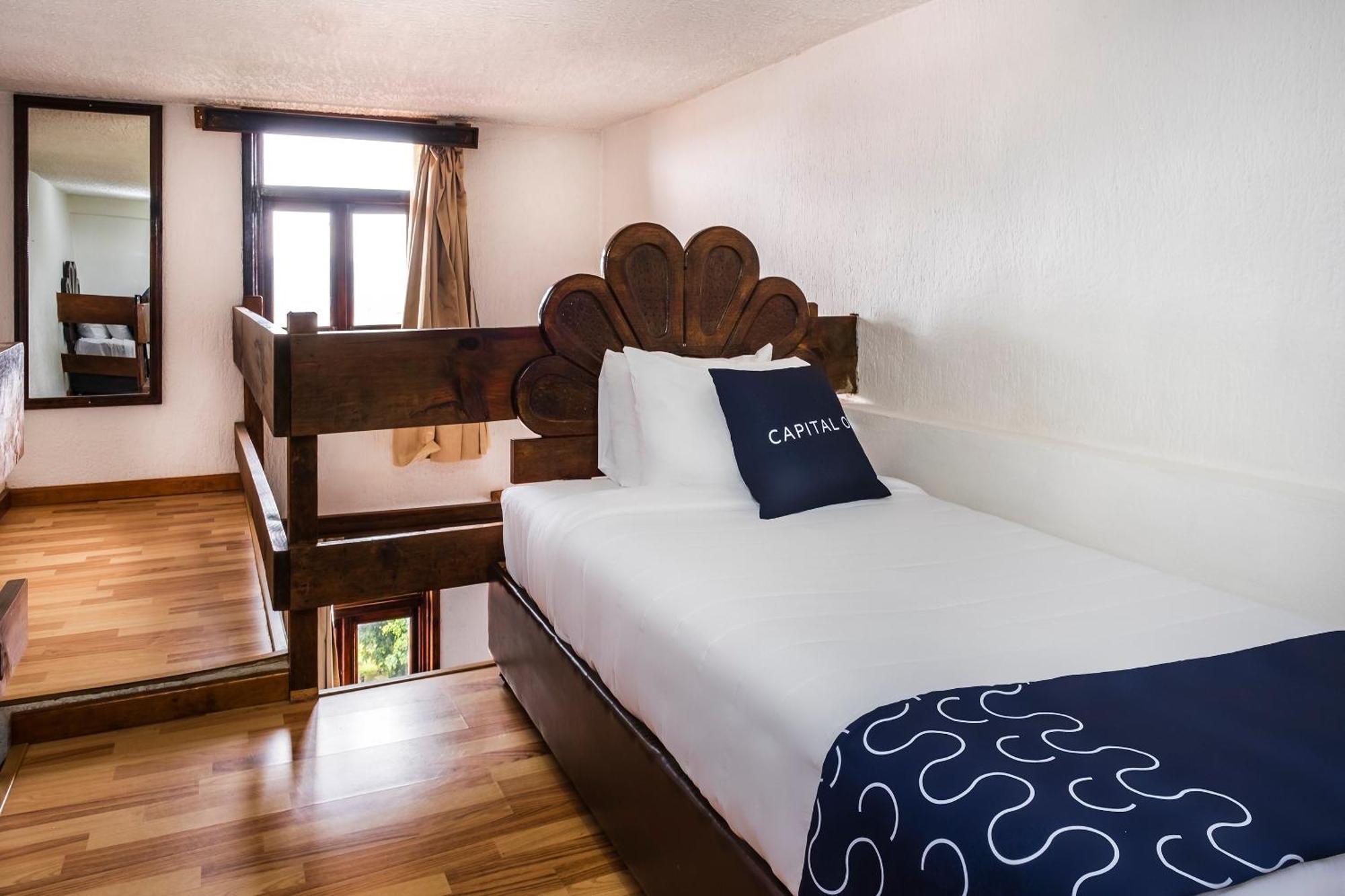 Capital O Hotel Central, Xalapa Ngoại thất bức ảnh