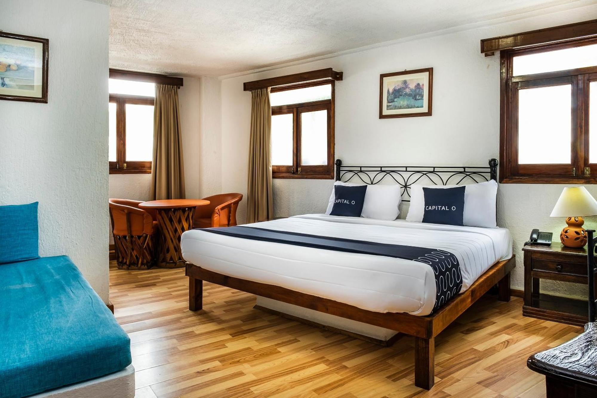 Capital O Hotel Central, Xalapa Ngoại thất bức ảnh