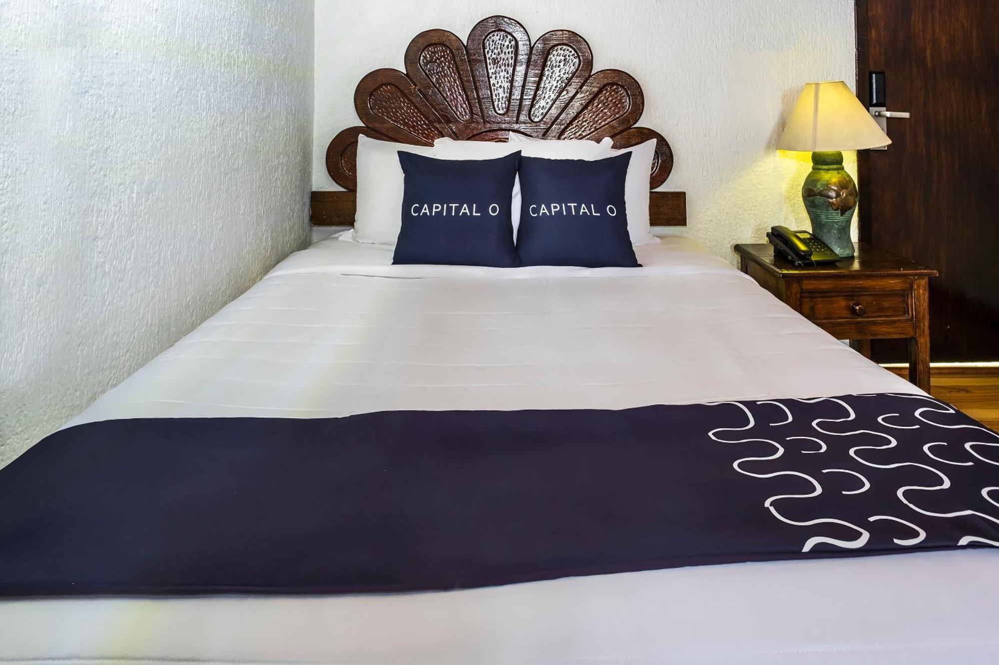 Capital O Hotel Central, Xalapa Ngoại thất bức ảnh