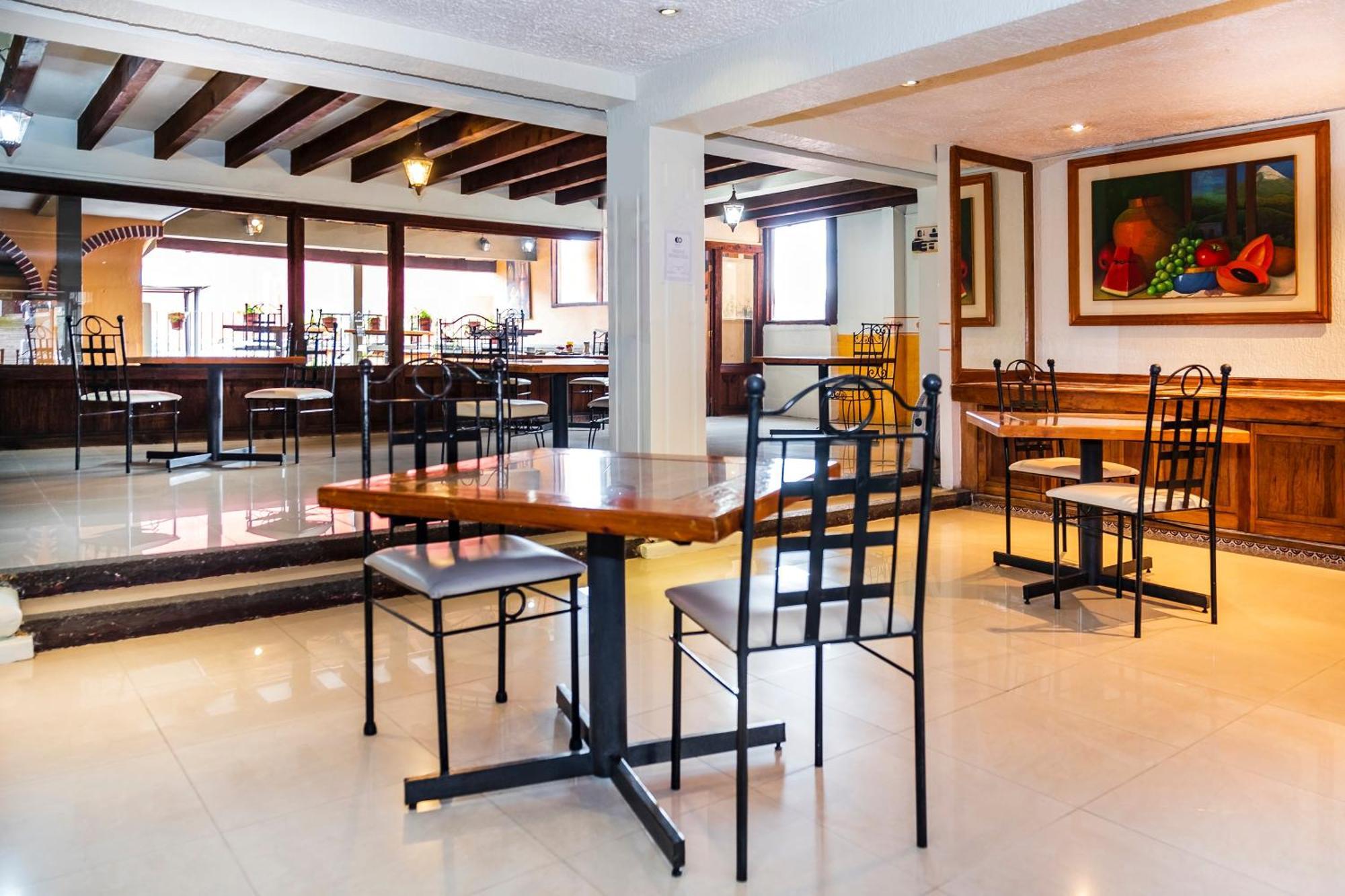 Capital O Hotel Central, Xalapa Ngoại thất bức ảnh