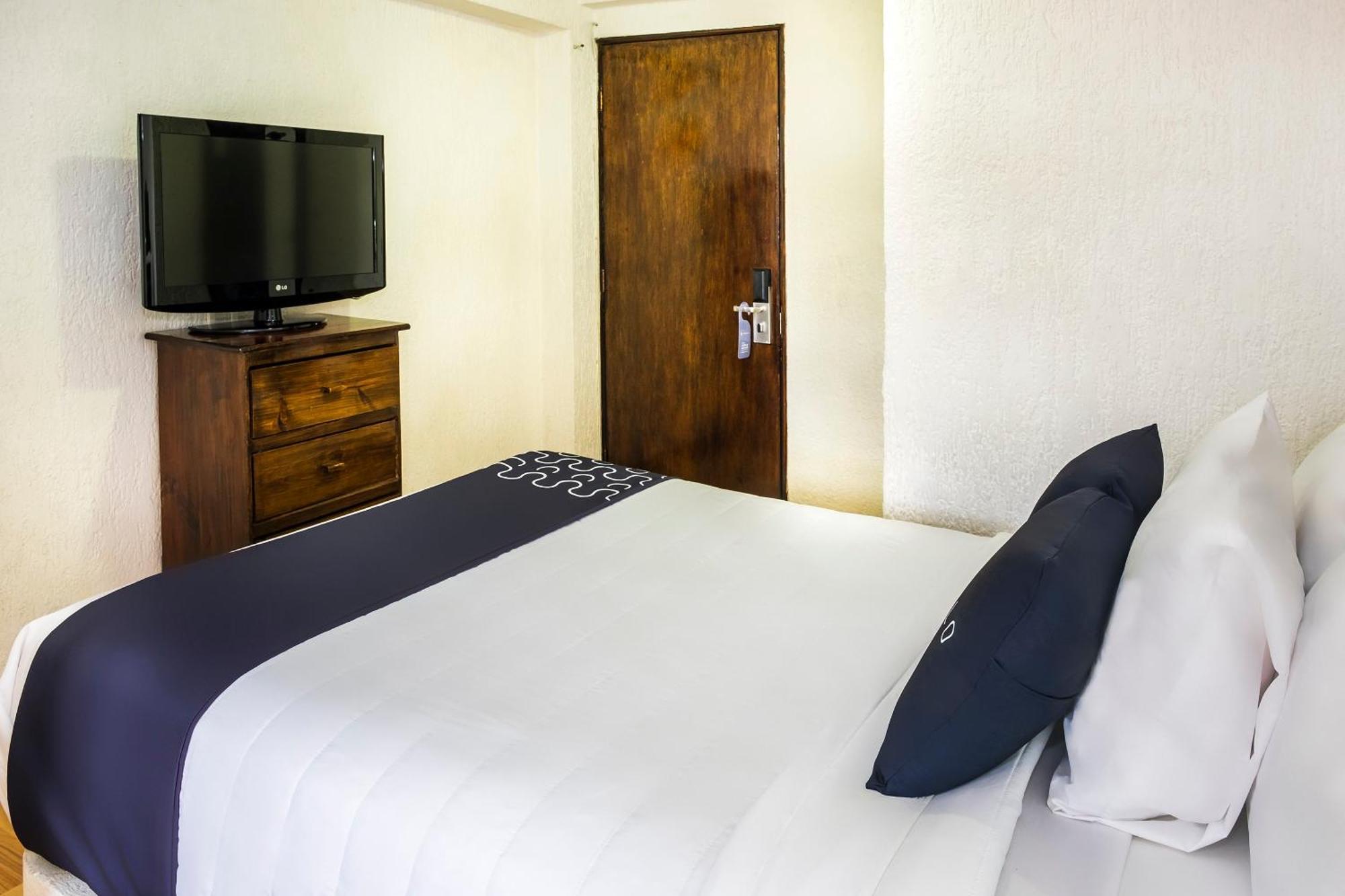 Capital O Hotel Central, Xalapa Ngoại thất bức ảnh