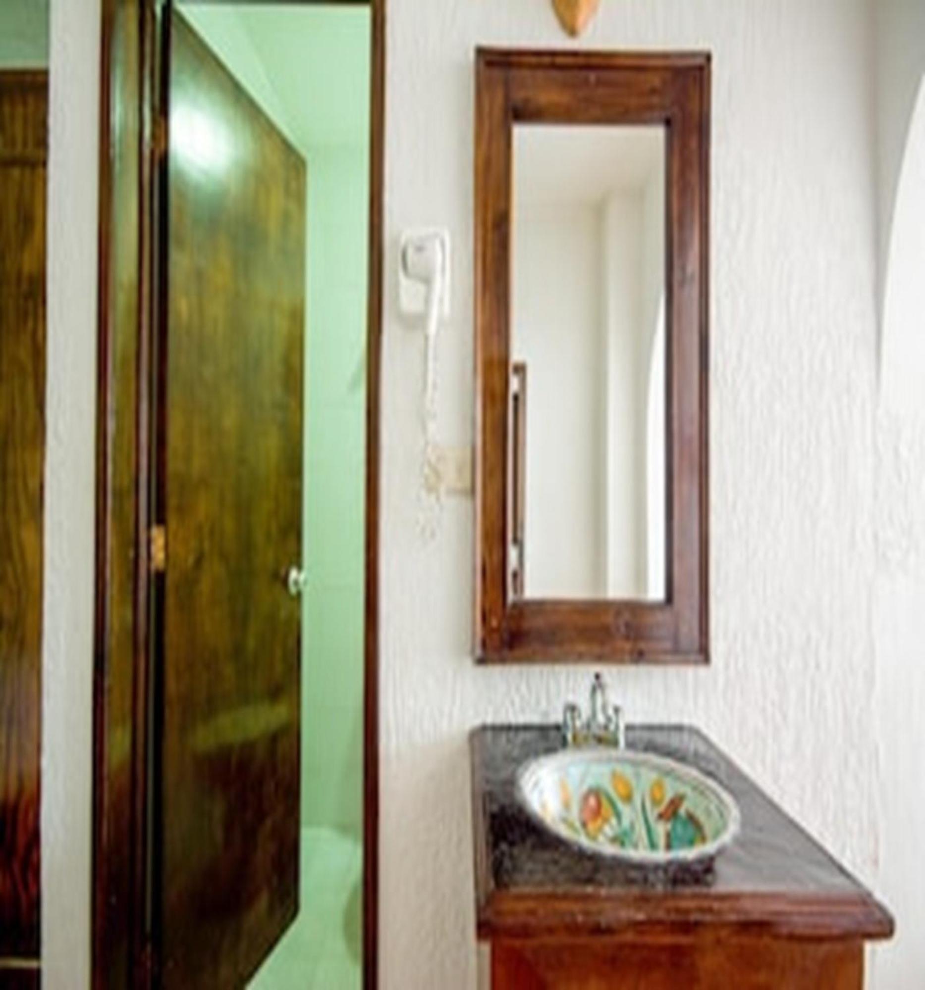 Capital O Hotel Central, Xalapa Ngoại thất bức ảnh